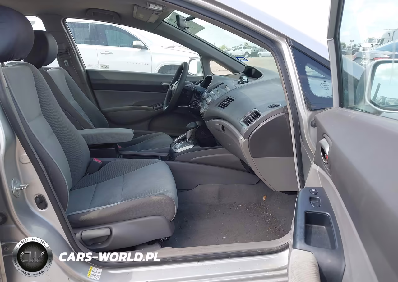2010 Honda Civic Lx VIN:2HGFA1F50AH326606 - 5