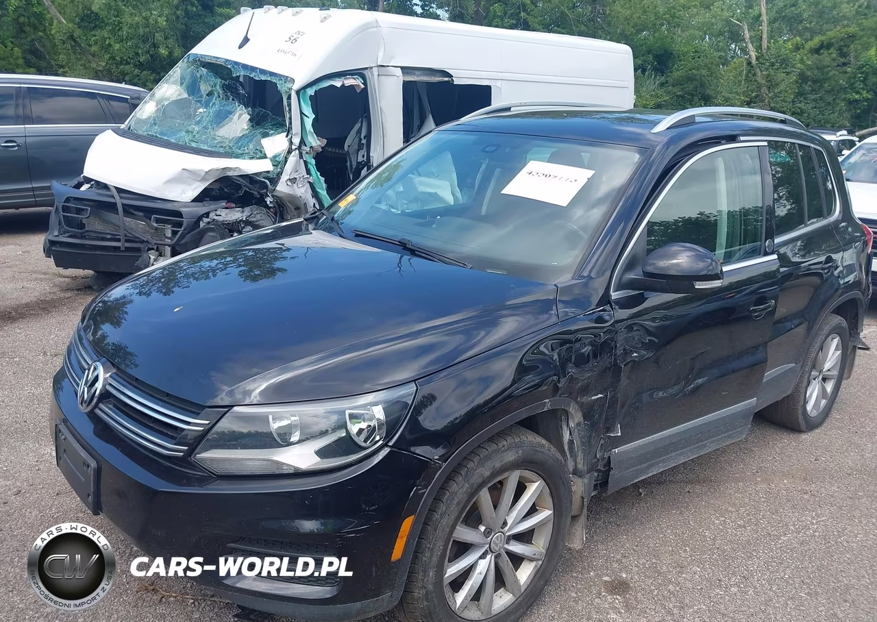 2017 Volkswagen Tiguan 2.0T Wolfsburg Edition VIN:WVGSV7AXXHW513162 - 2