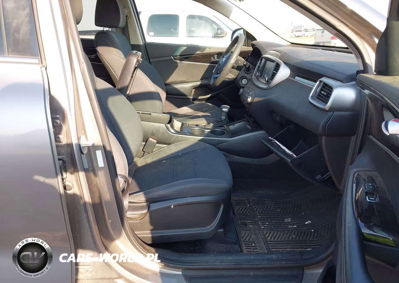2019 Kia Sorento 2.4L L VIN:5XYPG4A3XKG476442 - 5