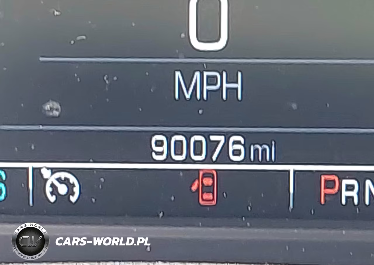 2018 Chevrolet Suburban Commercial Fleet VIN:1GNSKKKC6JR315914 - 15