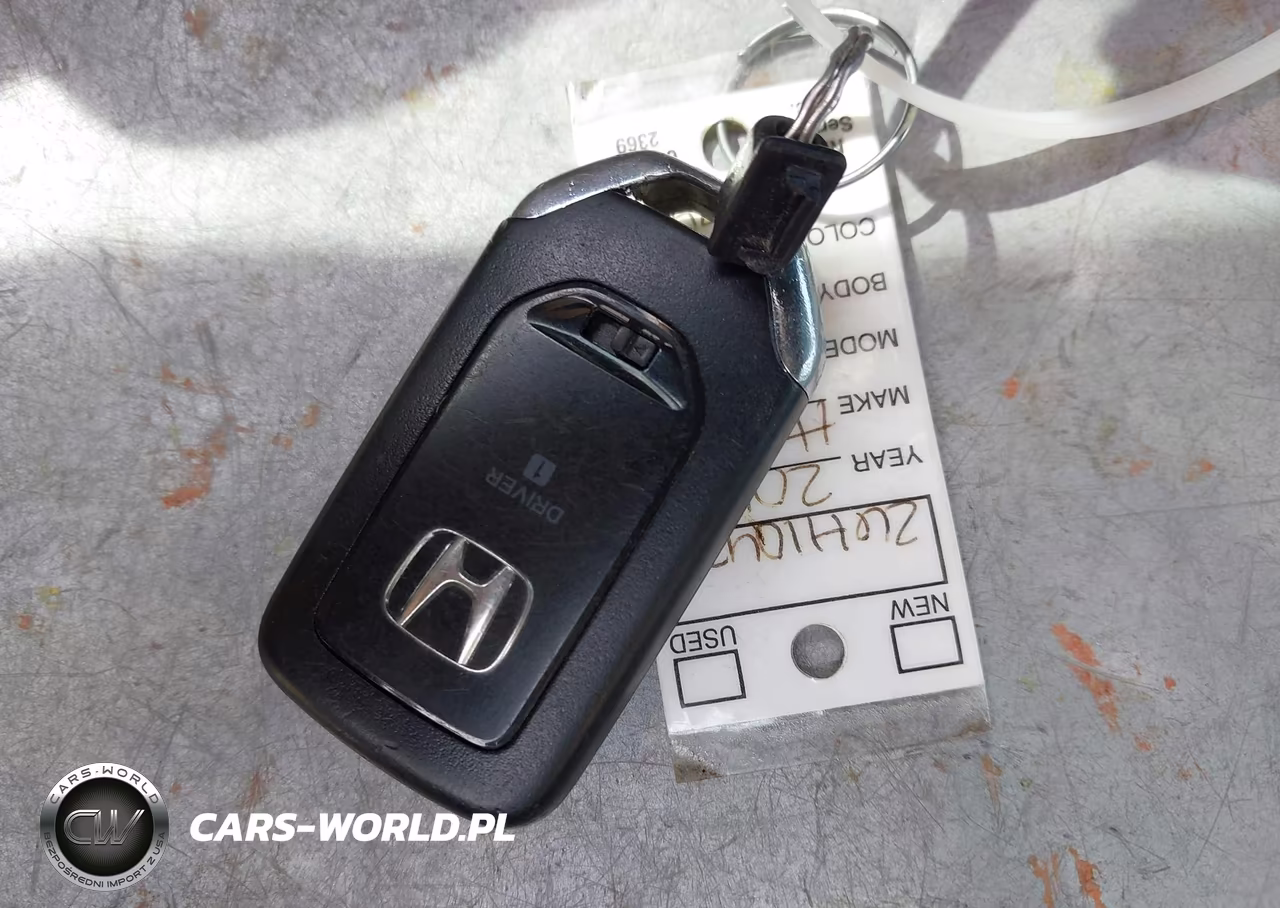 2015 Honda Odyssey Touring-Touring Elite VIN:5FNRL5H98FB077367 - 11