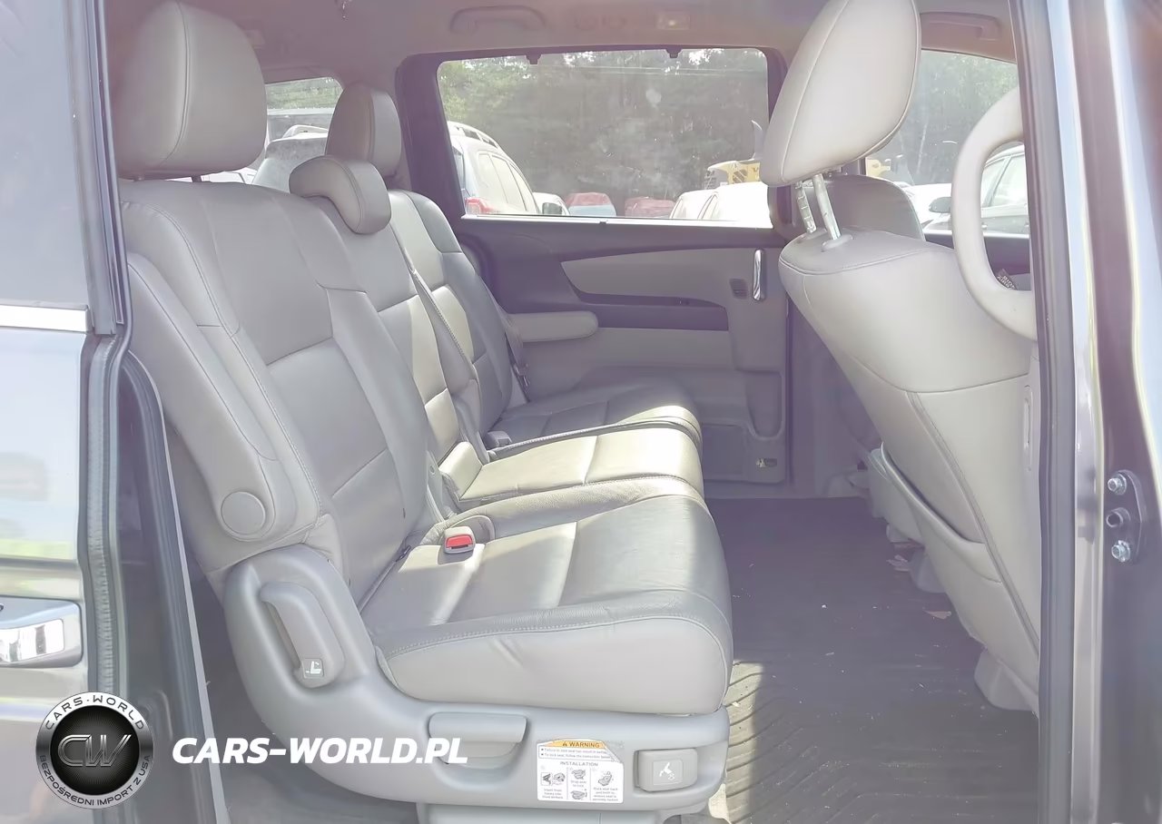 2015 Honda Odyssey Touring-Touring Elite VIN:5FNRL5H98FB077367 - 8