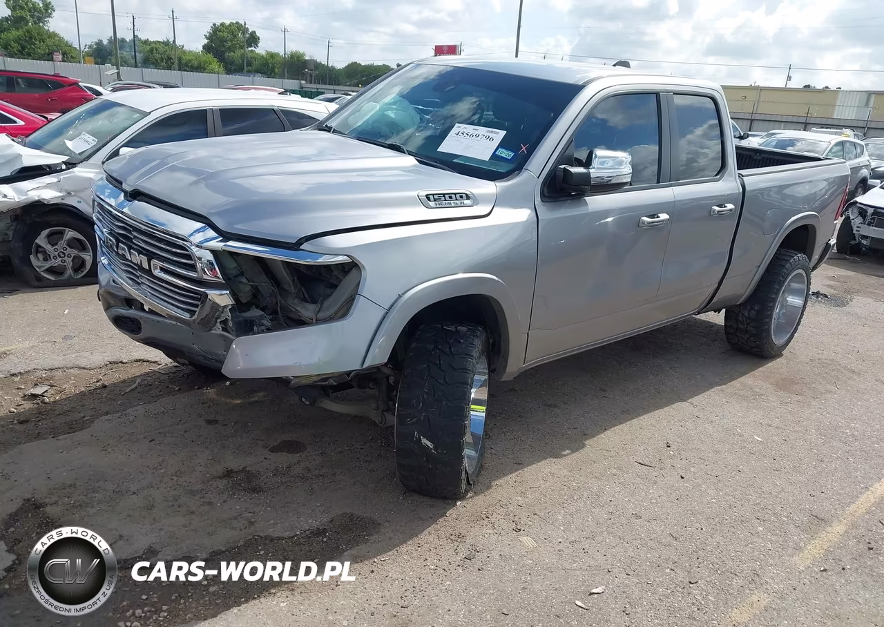 2019 Ram 1500 Laramie 4X4 6'4 Box VIN:1C6SRFDT6KN806329 - 2