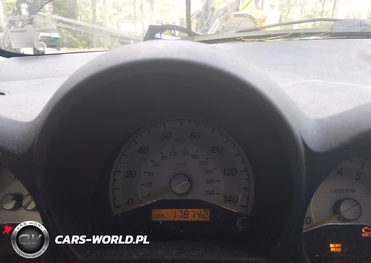 2007 Scion Tc VIN:JTKDE177470150840 - 7