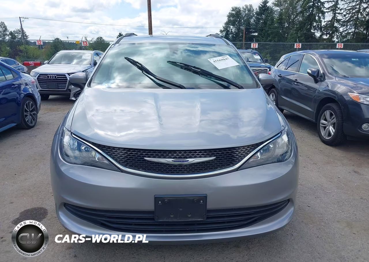 2020 Chrysler Voyager Lxi VIN:2C4RC1DG4LR265879 - 12