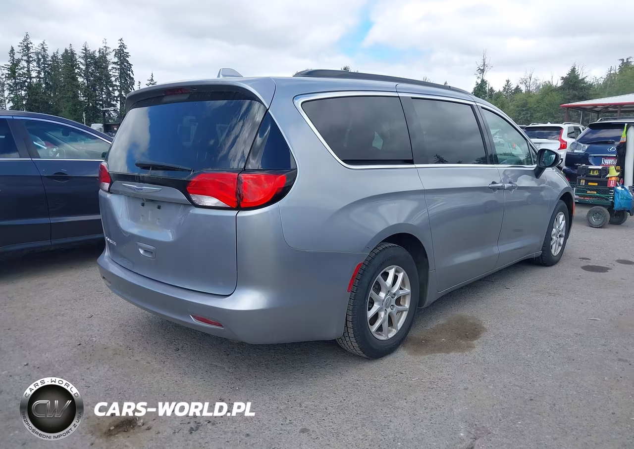 2020 Chrysler Voyager Lxi VIN:2C4RC1DG4LR265879 - 4