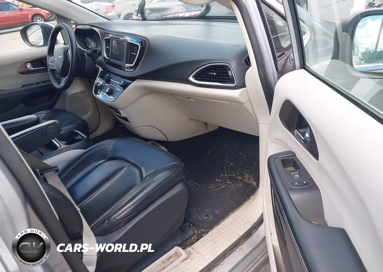 2020 Chrysler Voyager Lxi VIN:2C4RC1DG4LR265879 - 5