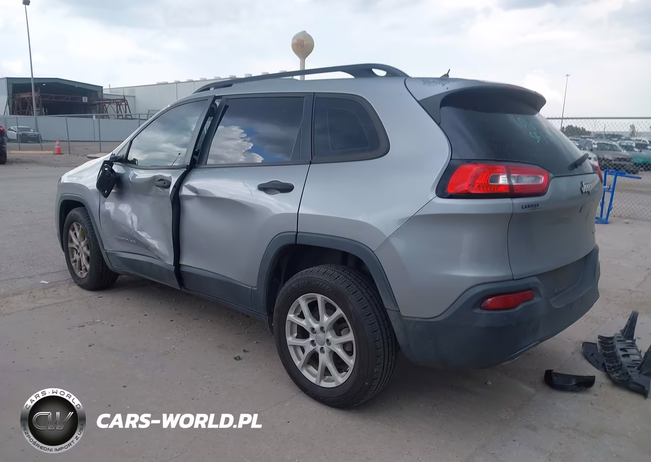 2015 Jeep Cherokee Sport VIN:1C4PJLAB5FW684000 - 3