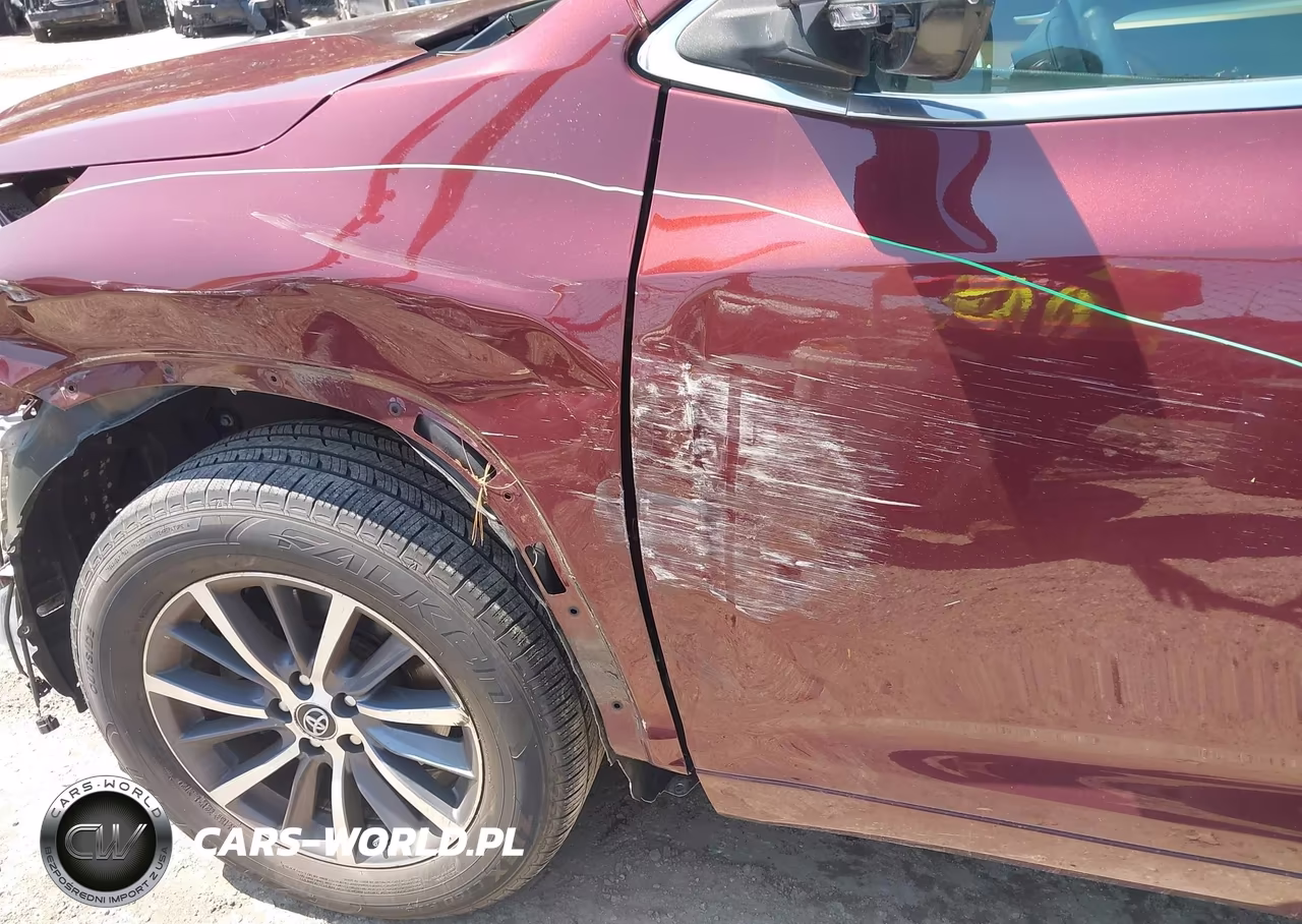 2018 Toyota Highlander Xle VIN:5TDJZRFH3JS809065 - 18