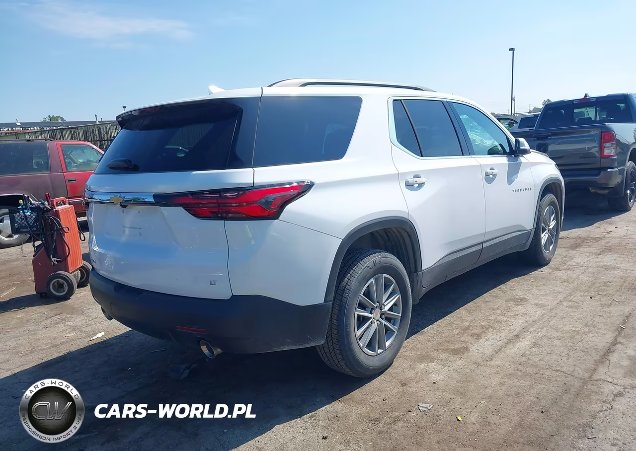 2023 Chevrolet Traverse Fwd Lt Cloth VIN:1GNERGKW5PJ303759 - 4