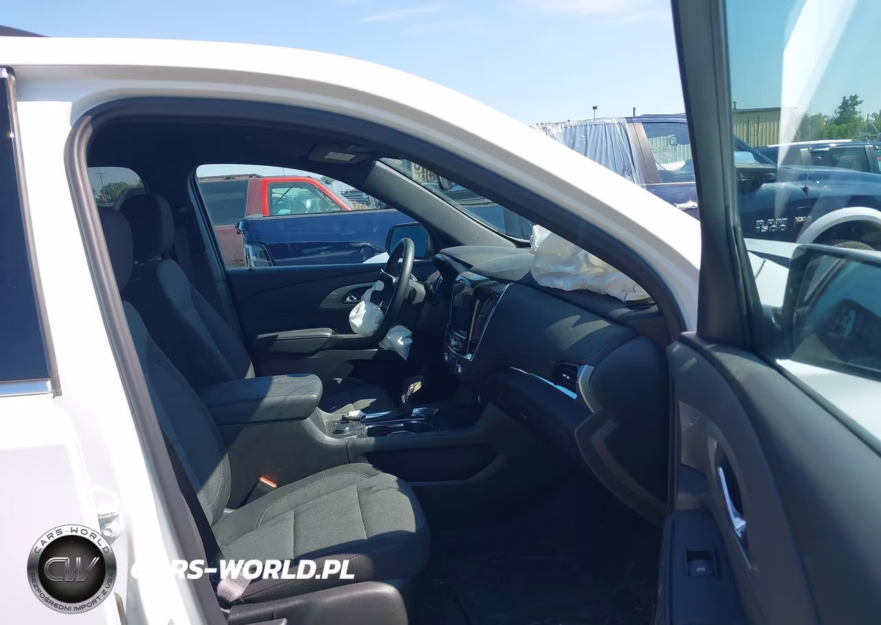 2023 Chevrolet Traverse Fwd Lt Cloth VIN:1GNERGKW5PJ303759 - 5
