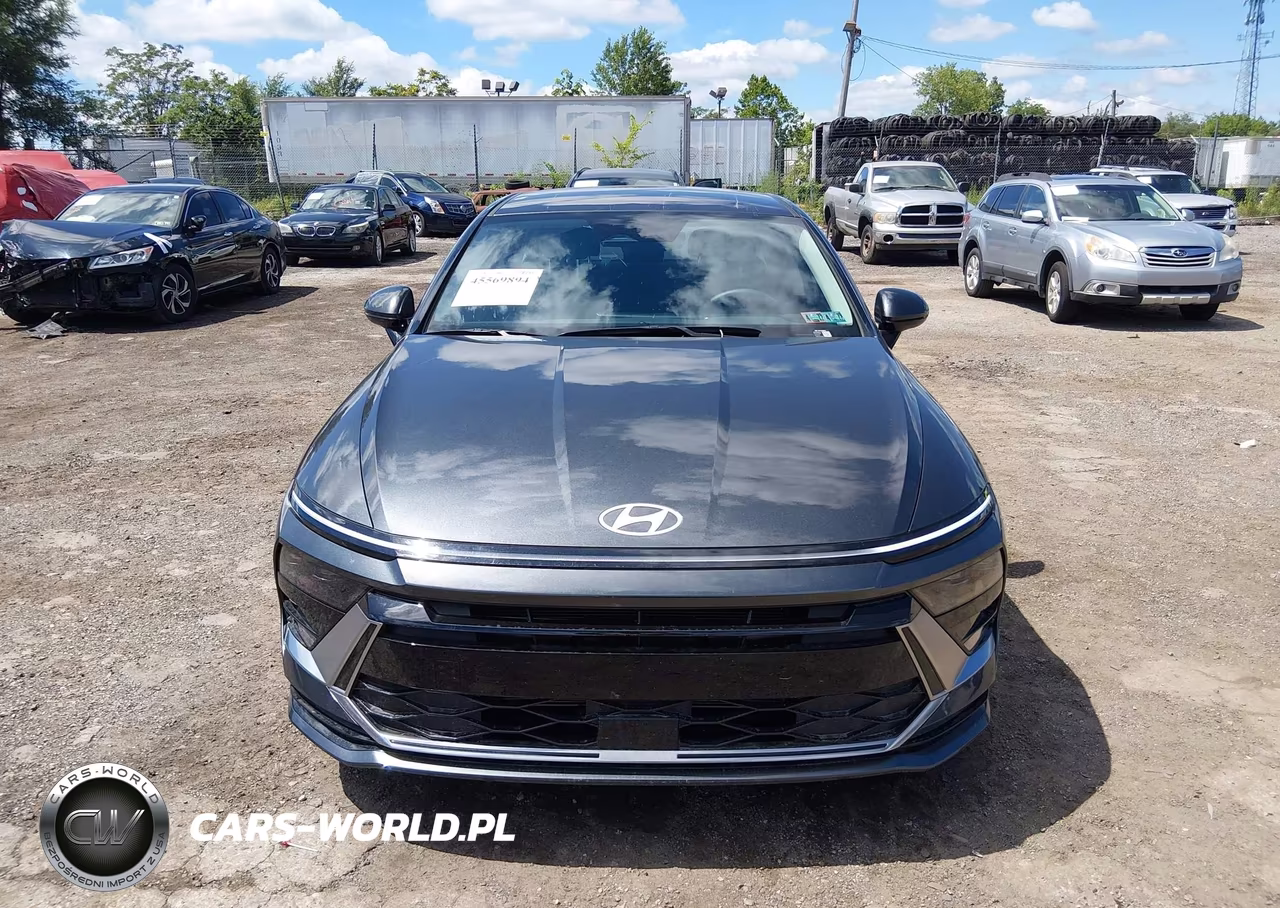 2026 Hyundai Sonata Sel Sport VIN:KMHL64JA1TA564602 - 13