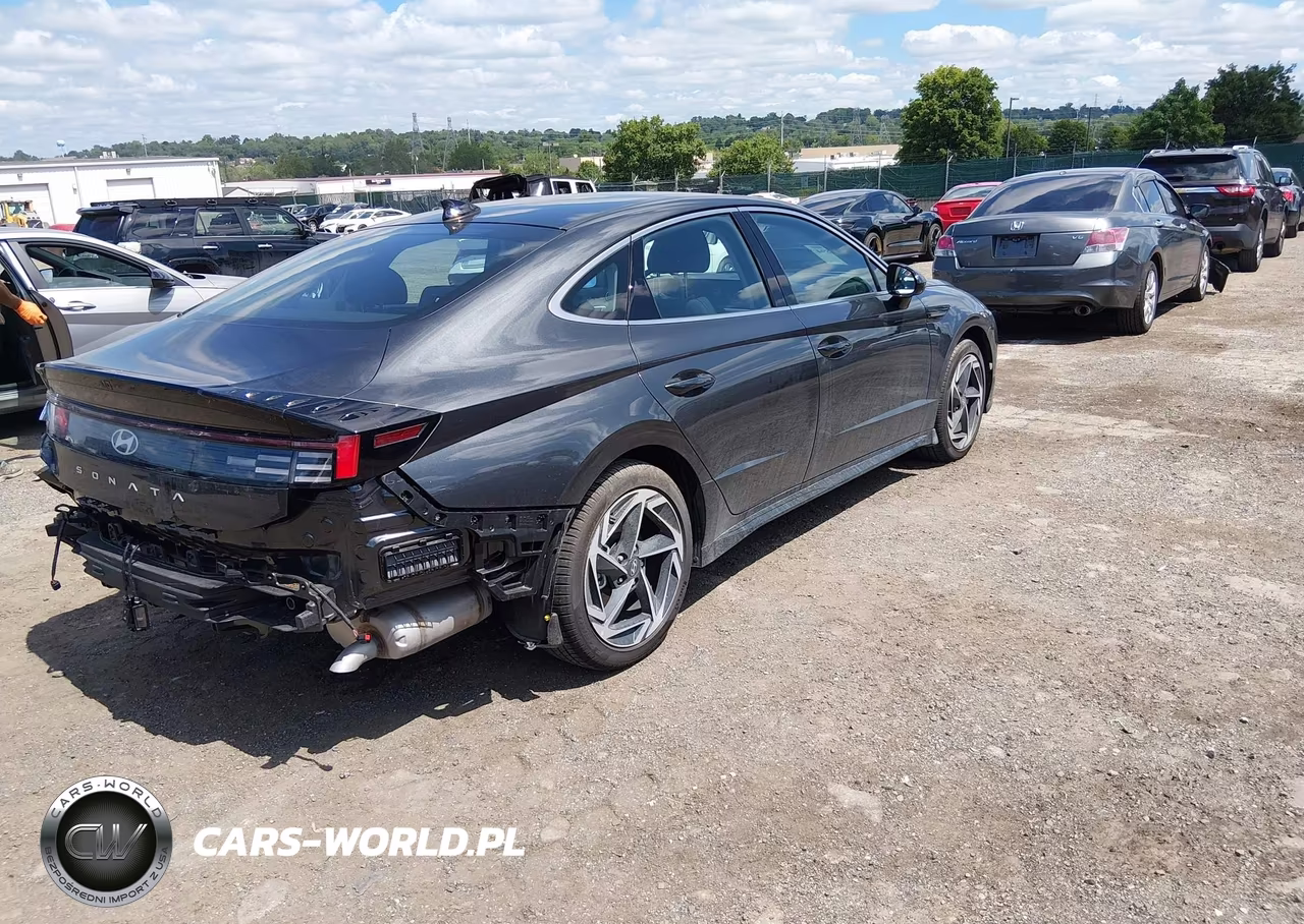 2026 Hyundai Sonata Sel Sport VIN:KMHL64JA1TA564602 - 4