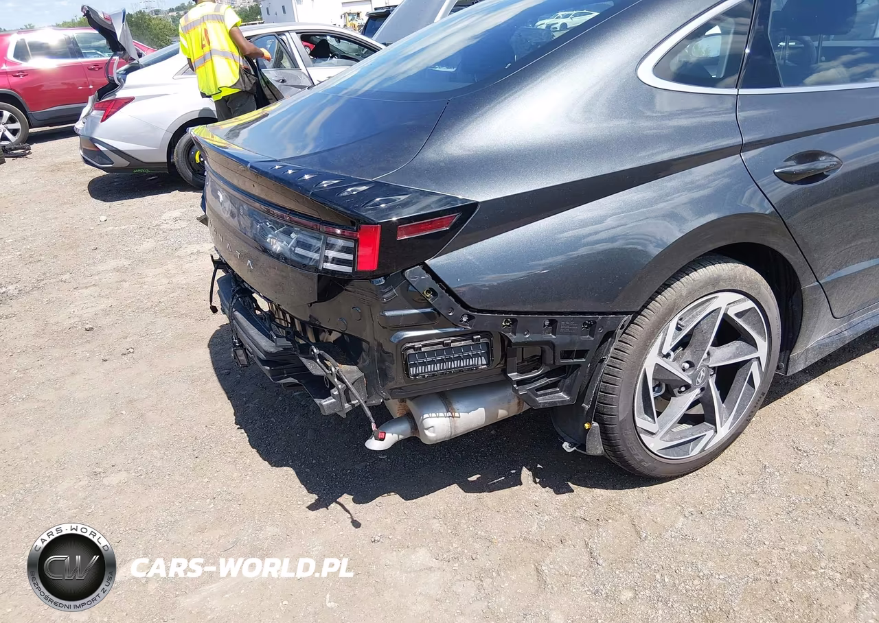 2026 Hyundai Sonata Sel Sport VIN:KMHL64JA1TA564602 - 6