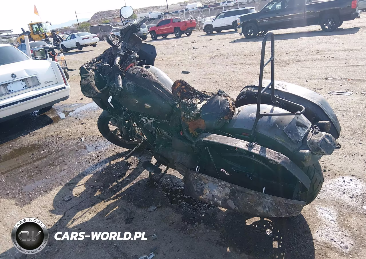 2022 Harley-Davidson Fxlrst VIN:1HD1YXZ1XNB052697 - 3