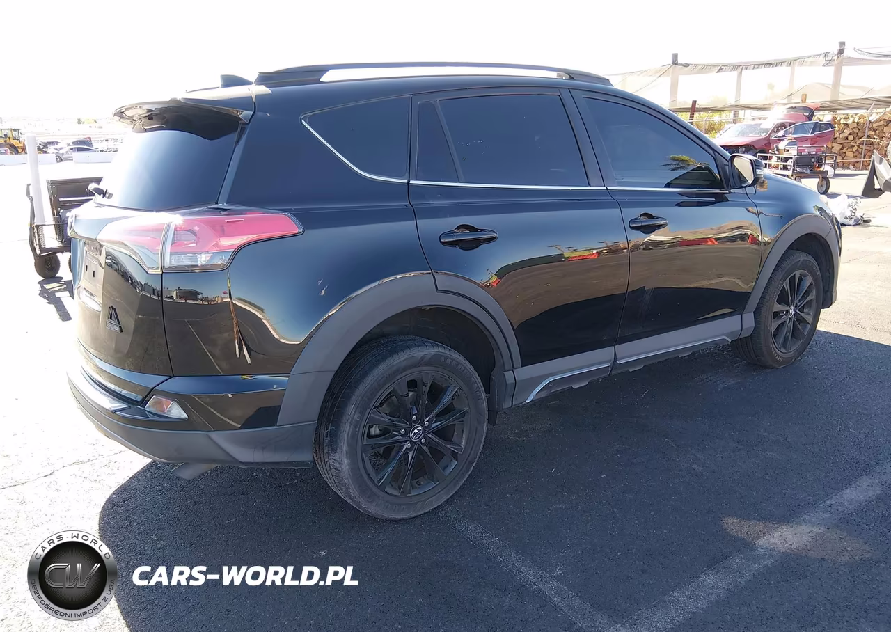 2018 Toyota Rav4 Adventure VIN:2T3RFREV1JW762040 - 4