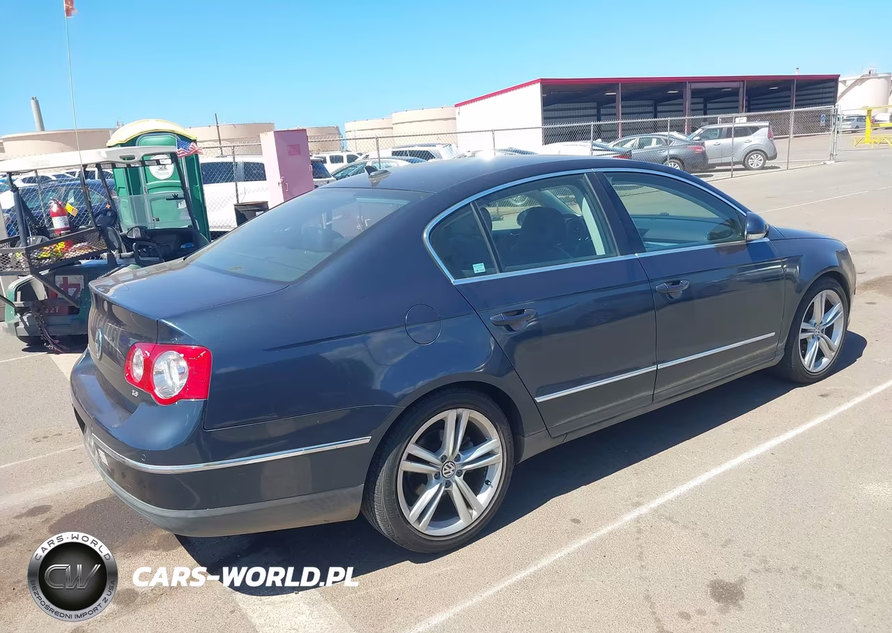 2008 Volkswagen Passat Vr6 VIN:WVWCU73C08E036818 - 4