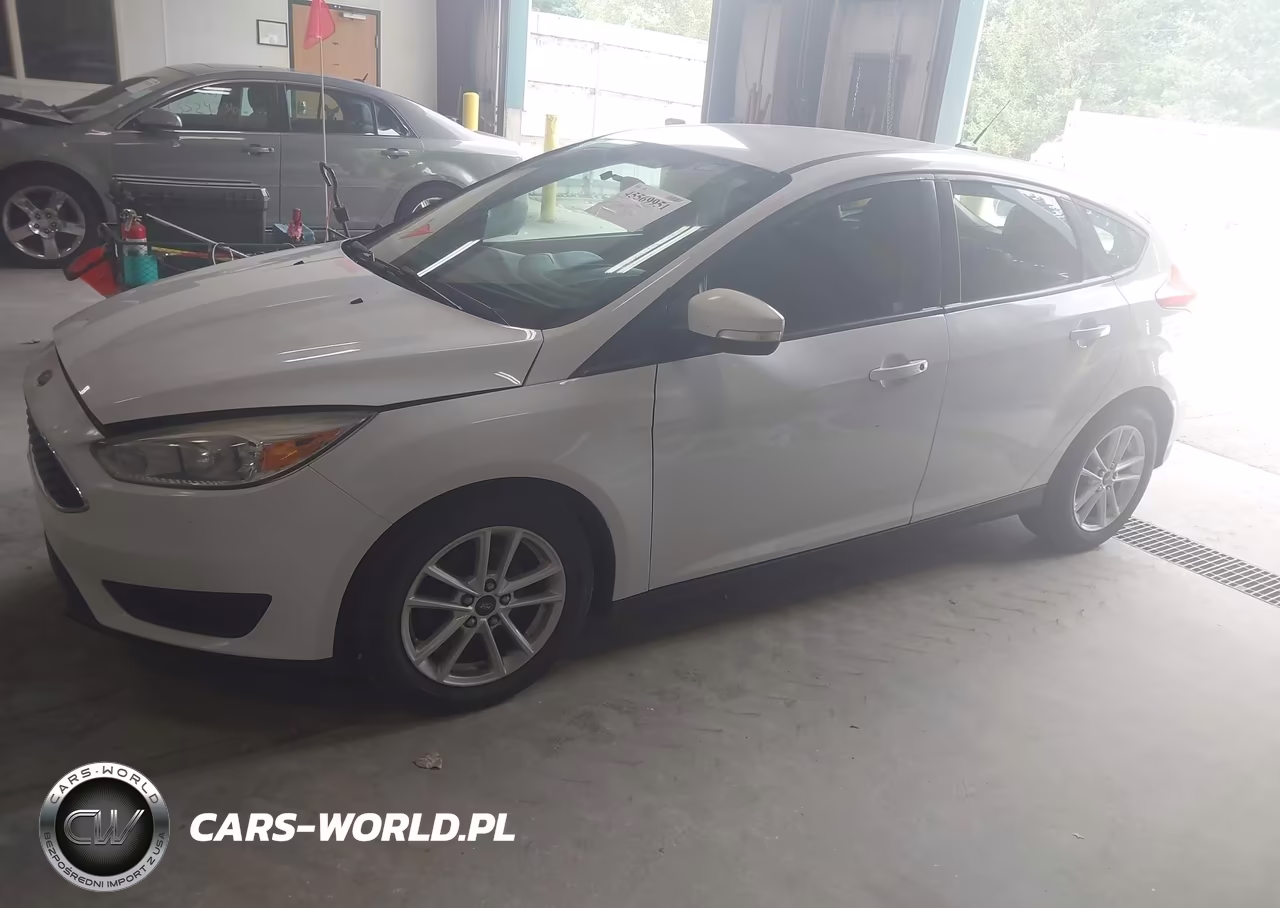 2015 Ford Focus VIN:1FADP3K25FL295056 - 2