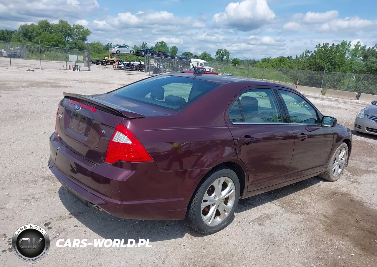 2012 Ford Fusion Se VIN:3FAHP0HA6CR380452 - 4