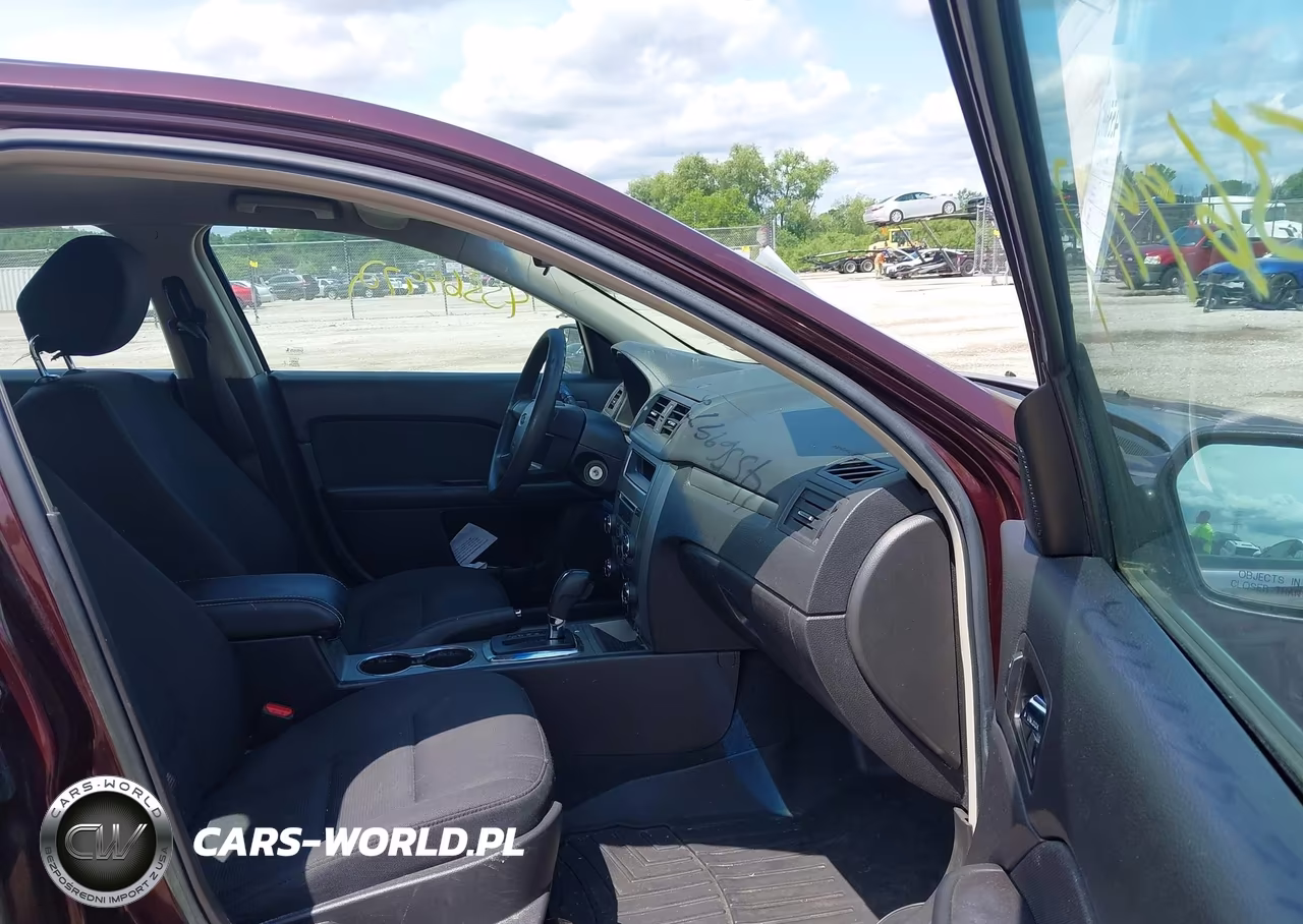2012 Ford Fusion Se VIN:3FAHP0HA6CR380452 - 5