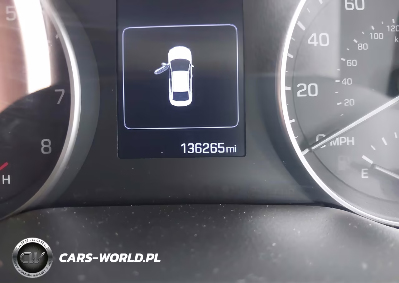 2017 Hyundai Elantra Value Edition VIN:5NPD84LF9HH156232 - 16