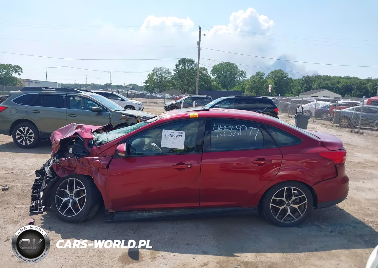 2017 Ford Focus Sel VIN:1FADP3H22HL341016 - 14