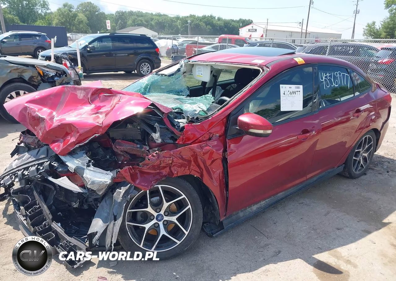 2017 Ford Focus Sel VIN:1FADP3H22HL341016 - 6