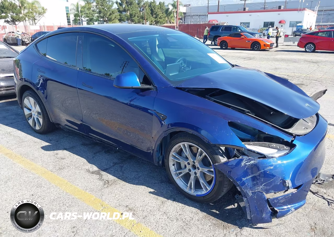 2024 Tesla Model Y Long Range Dual Motor All-Wheel Drive – zdjęcie 1 z 21