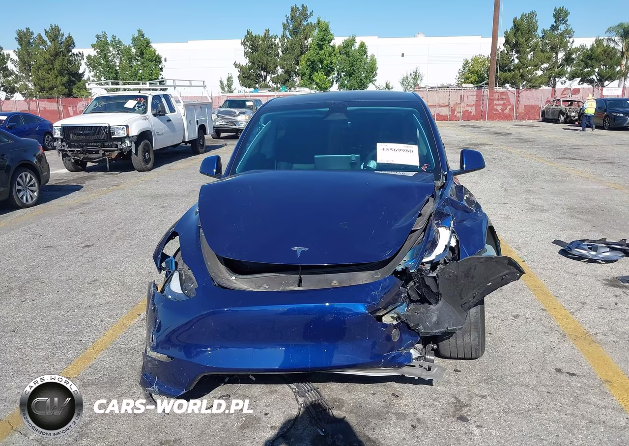 2024 Tesla Model Y Long Range Dual Motor All-Wheel Drive VIN:7SAYGDEE7RF007703 - 13