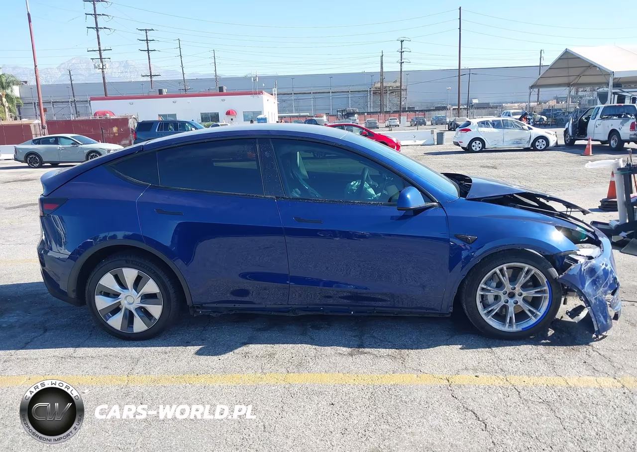2024 Tesla Model Y Long Range Dual Motor All-Wheel Drive VIN:7SAYGDEE7RF007703 - 14