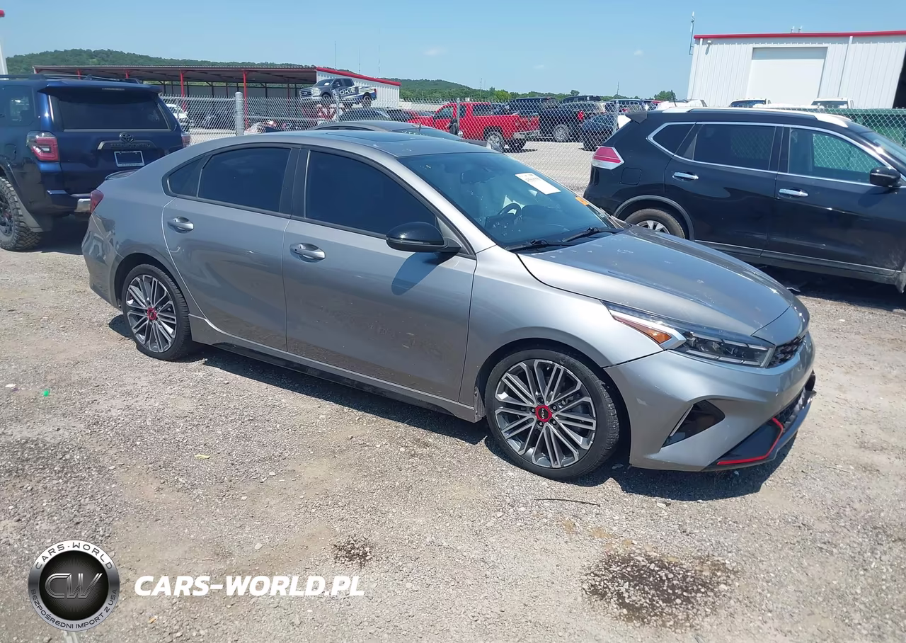 2022 Kia Forte Gt – zdjęcie 1 z 17