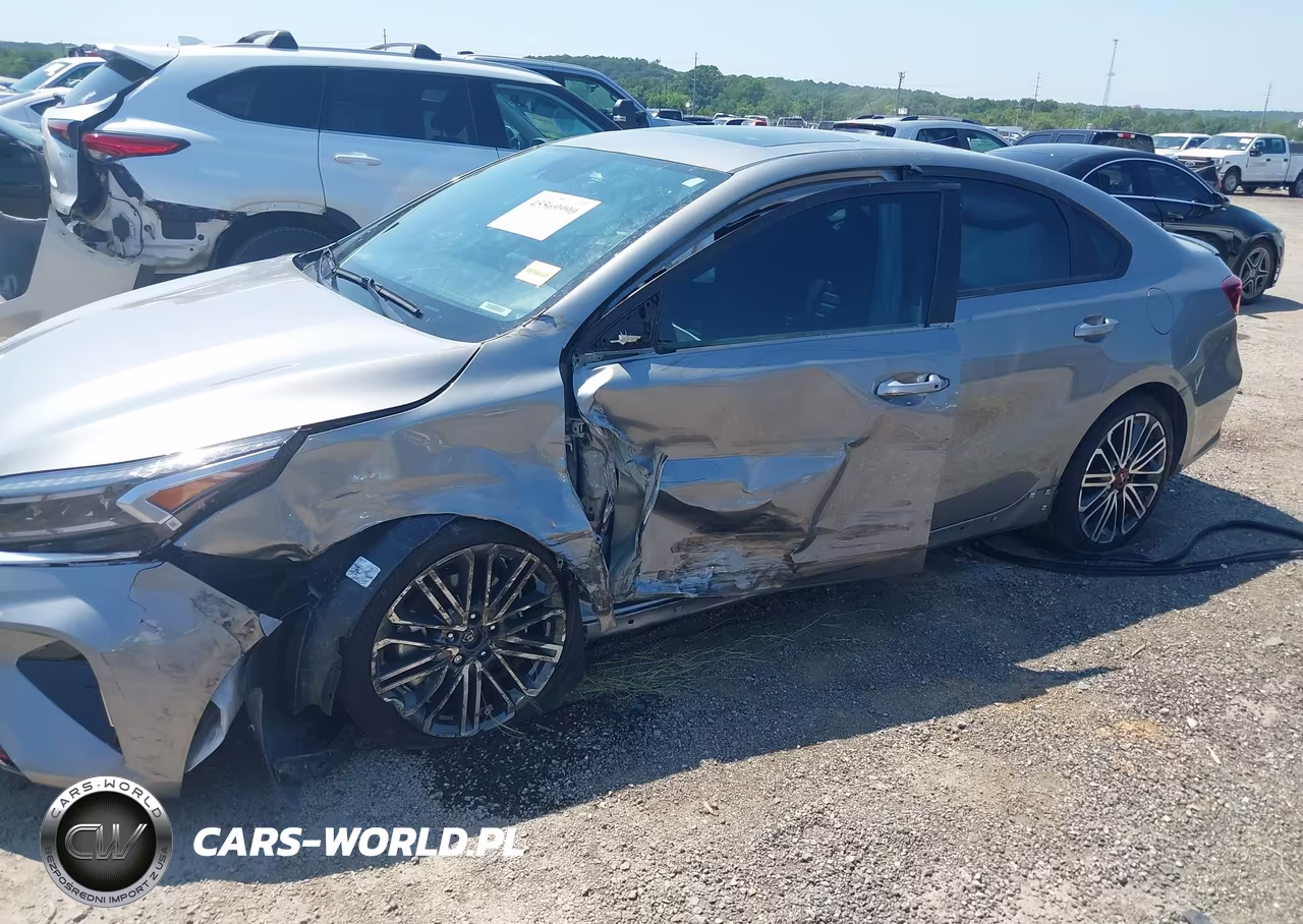 2022 Kia Forte Gt VIN:3KPF44AC5NE477343 - 6