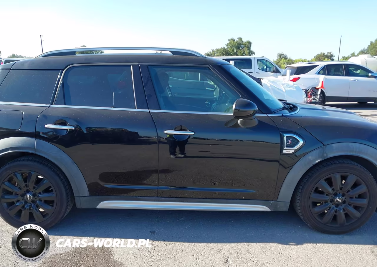 2019 Mini Countryman Cooper S VIN:WMZYT5C51K3E63204 - 13