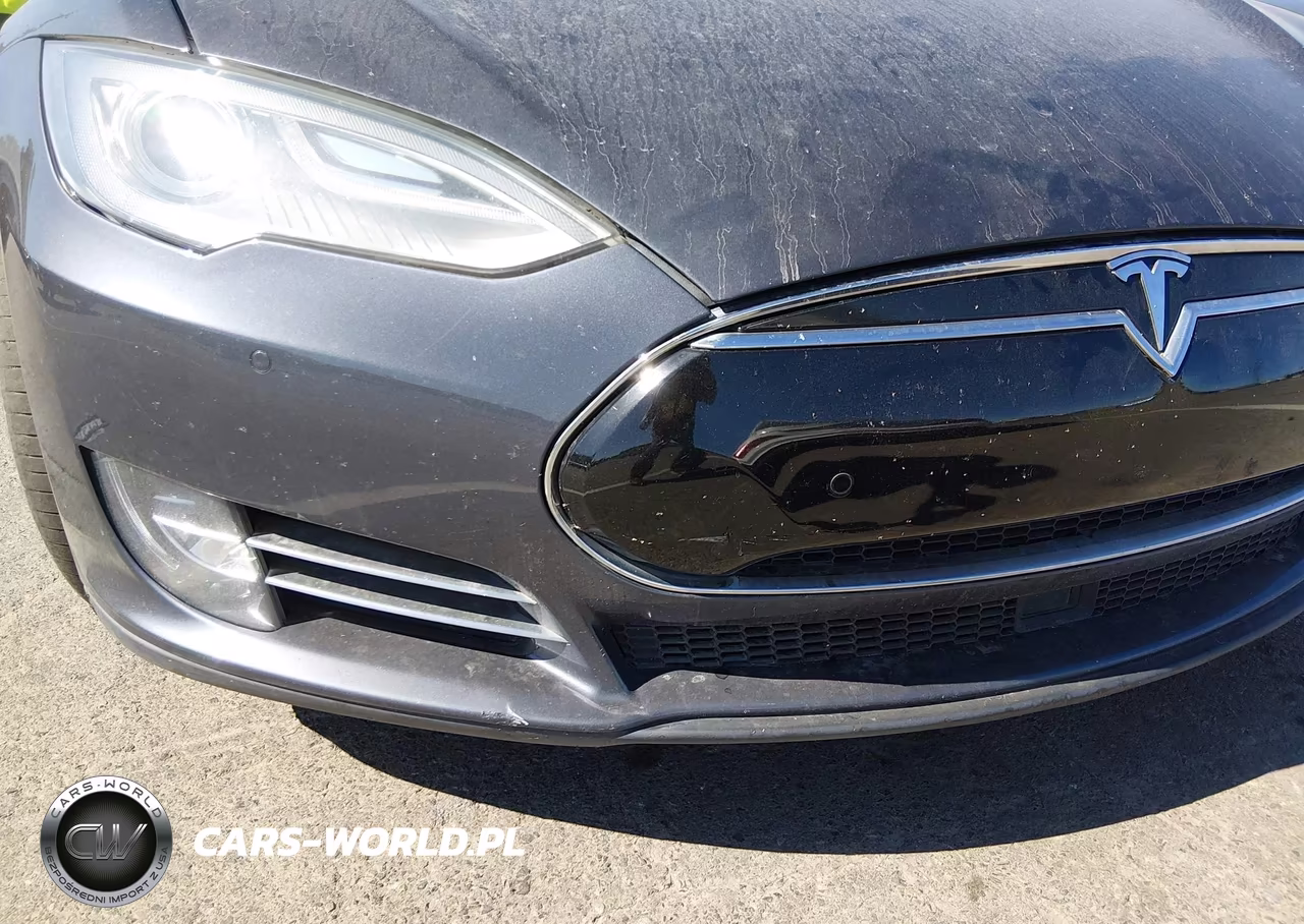 2015 Tesla Model S 85D-P85D VIN:5YJSA1H47FF083990 - 6