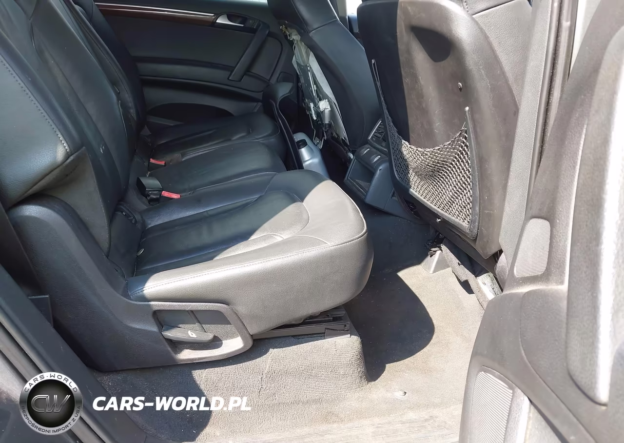 2014 Audi Q7 3.0T Premium VIN:WA1CGAFEXED011096 - 8