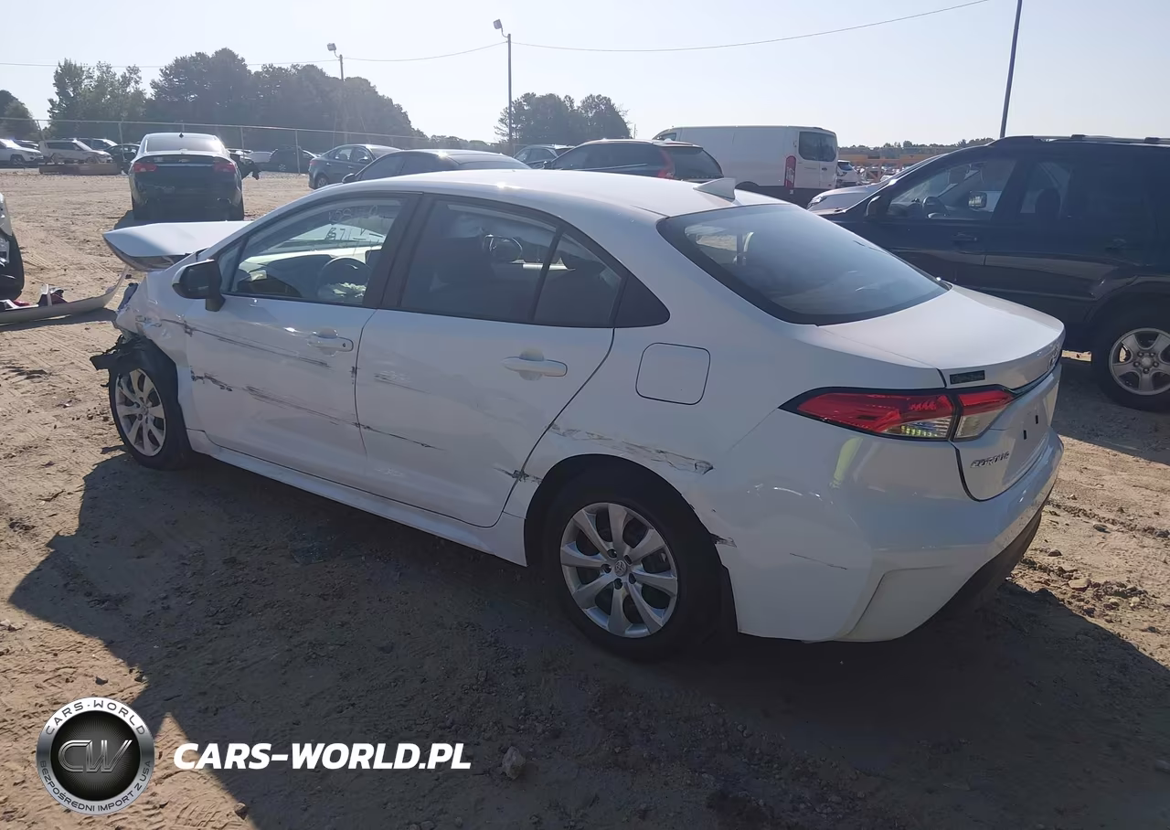 2026 Toyota Corolla Le VIN:5YFB4MDE2TP365817 - 3