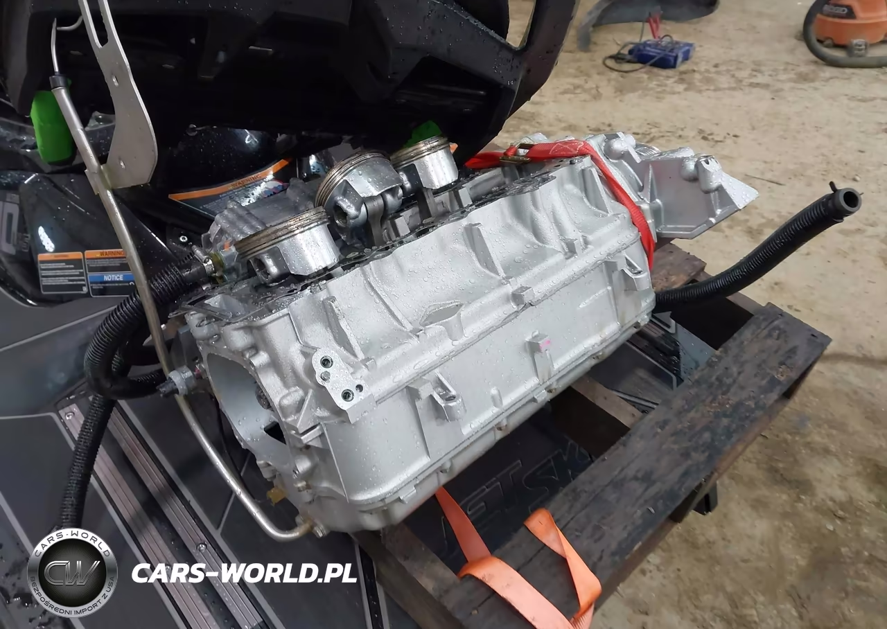 2023 Kawasaki Jet Ski Ultra 150 VIN:LOT-1-45570036 - 10
