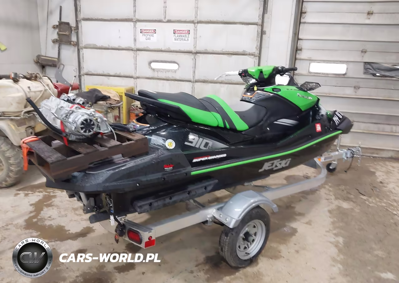 2023 Kawasaki Jet Ski Ultra 150 VIN:LOT-1-45570036 - 4