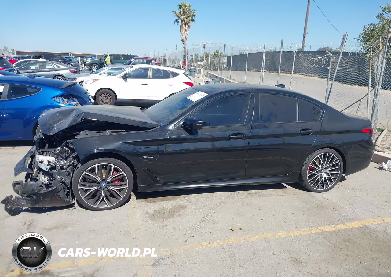 2022 BMW 530E VIN:WBA13AG06NCH76498 - 14