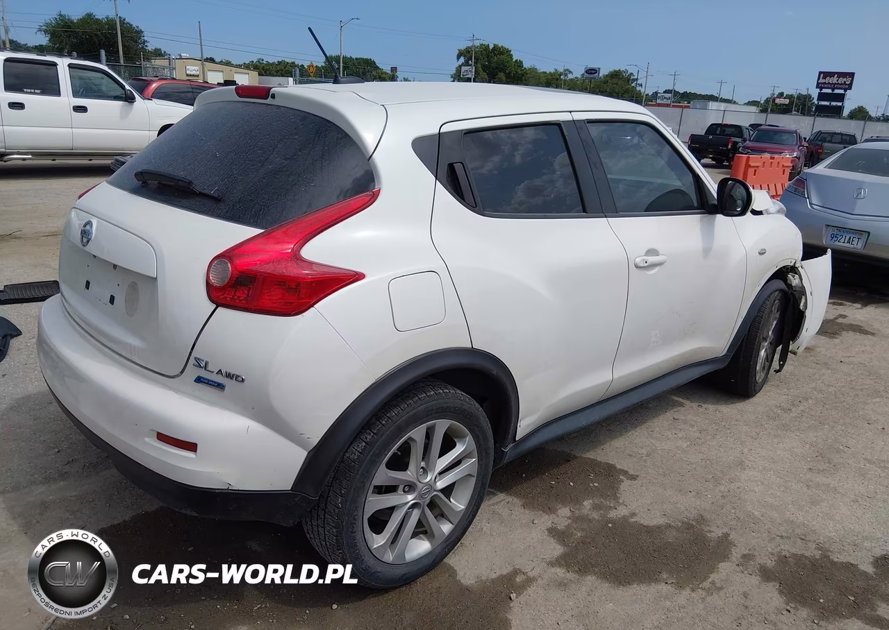 2013 Nissan Juke Sl VIN:JN8AF5MV5DT226744 - 4