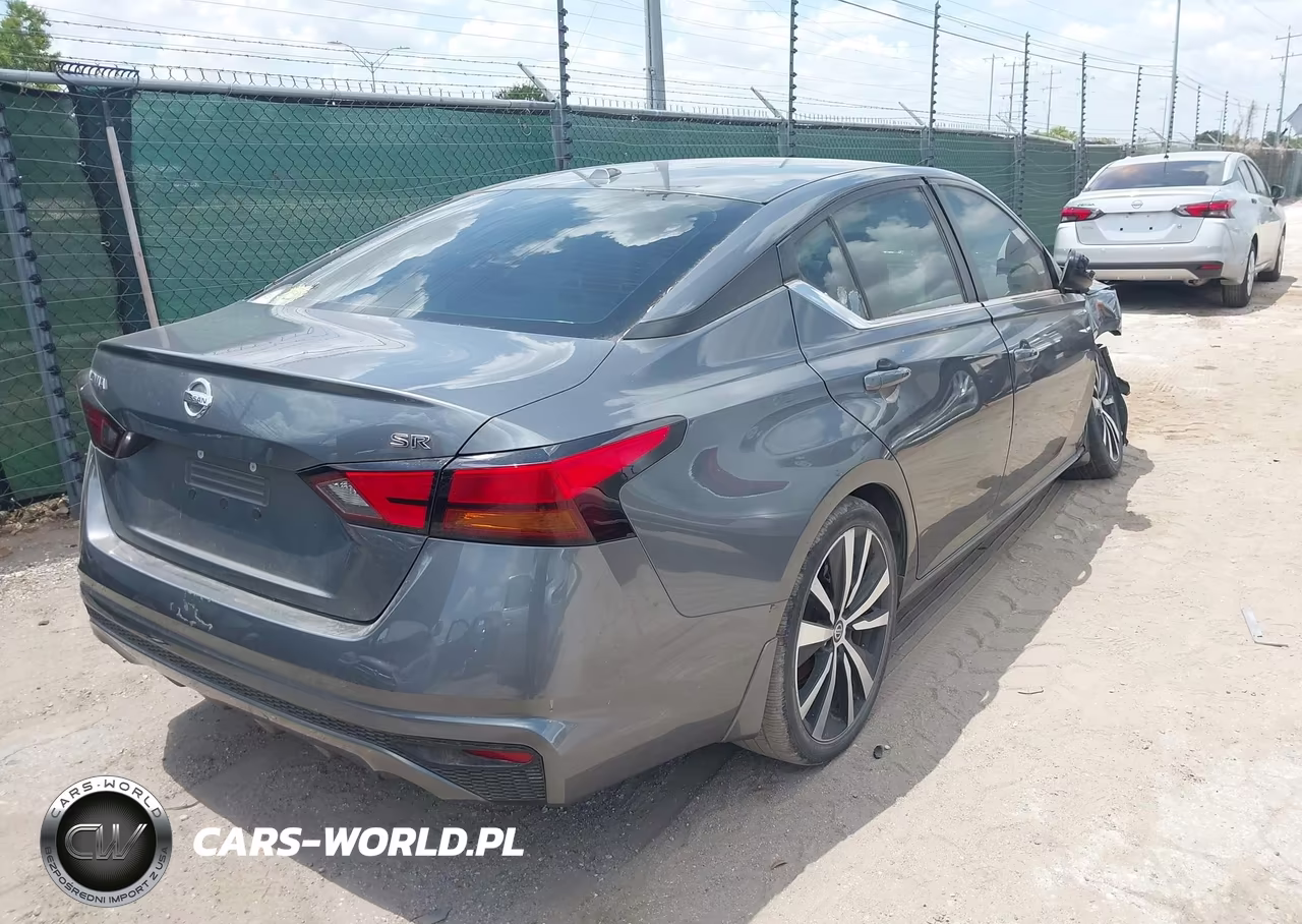 2019 Nissan Altima 2.5 Sr VIN:1N4BL4CV5KC257659 - 4