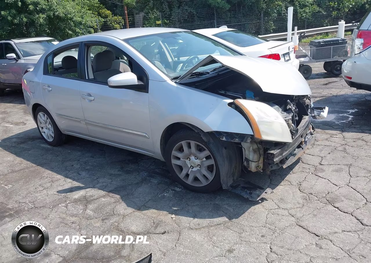 2011 Nissan Sentra 2.0S – zdjęcie 1 z 17