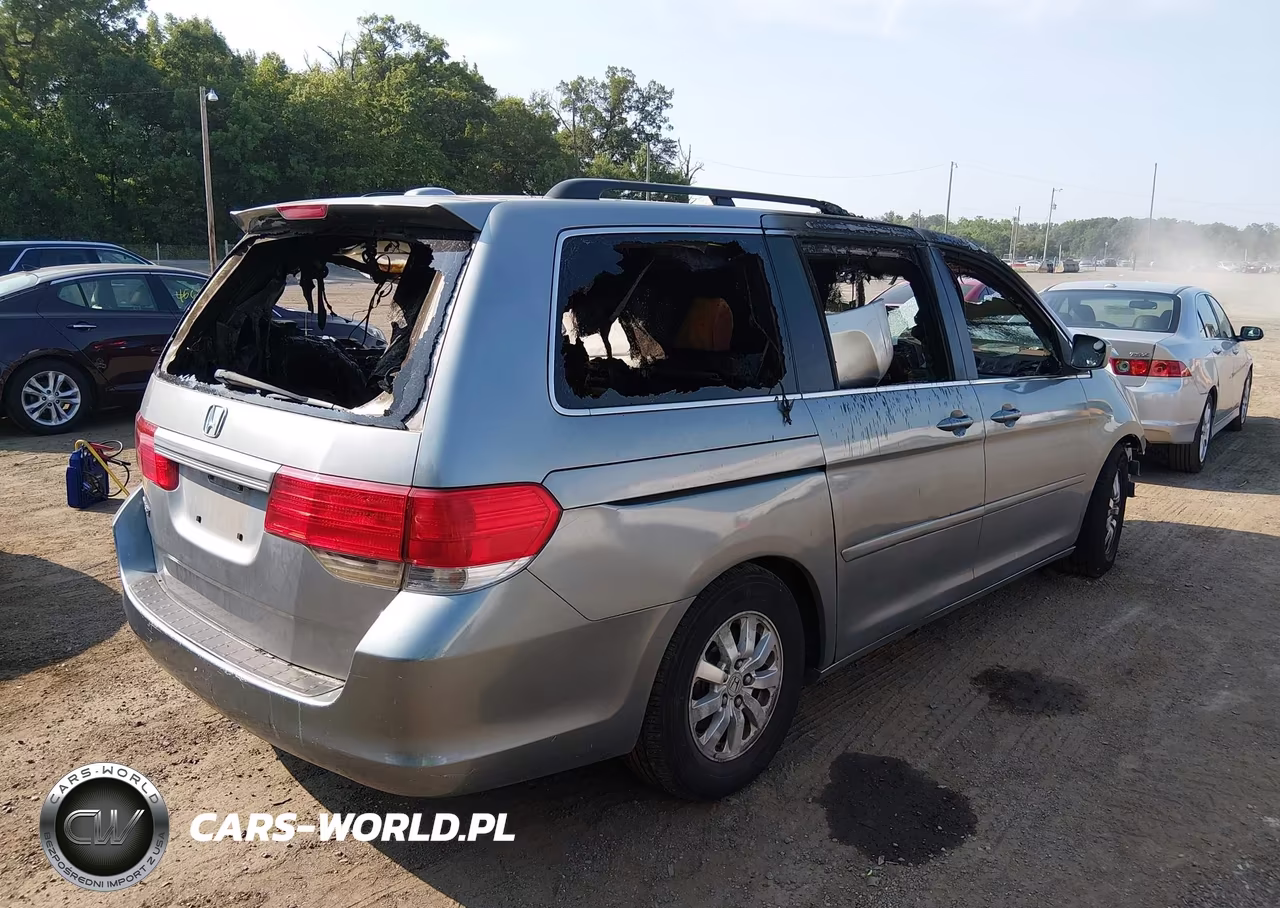 2010 Honda Odyssey Ex-L VIN:5FNRL3H64AB084657 - 4