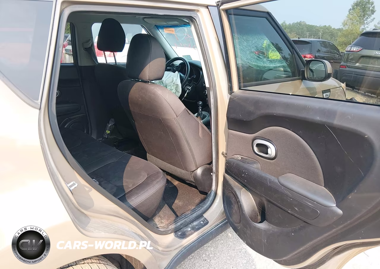 2015 Kia Soul VIN:KNDJN2A20F7227514 - 8