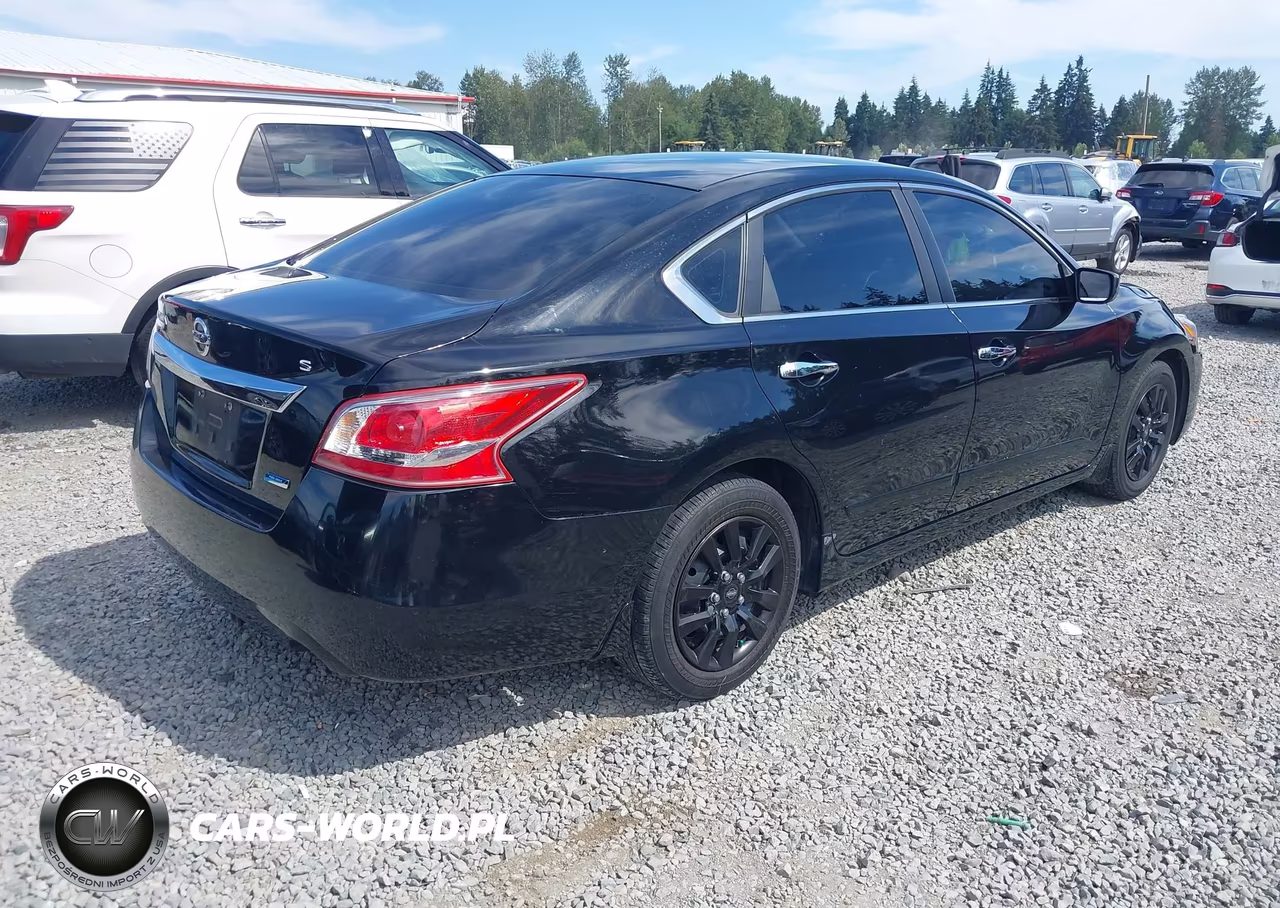 2013 Nissan Altima 2.5 S VIN:1N4AL3AP4DC162216 - 4