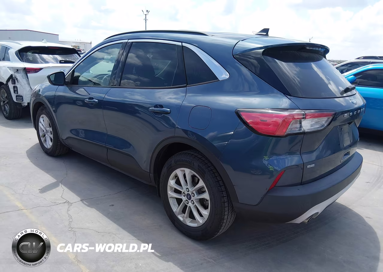 2020 Ford Escape Se VIN:1FMCU0G66LUB66513 - 3