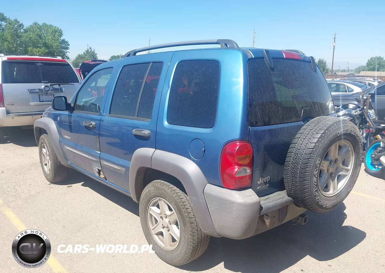 2004 Jeep Liberty Sport VIN:1J4GL48K84W245306 - 3