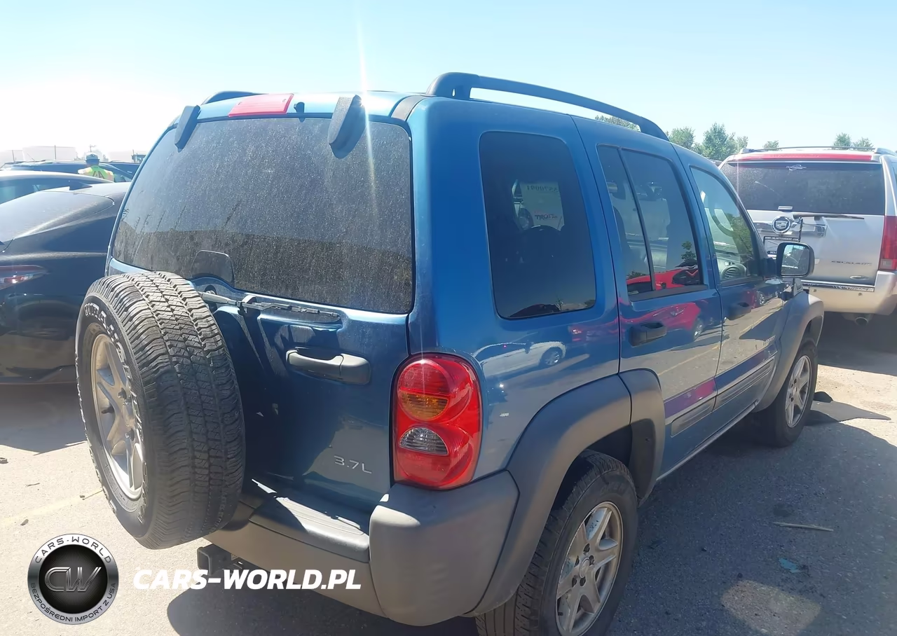 2004 Jeep Liberty Sport VIN:1J4GL48K84W245306 - 4