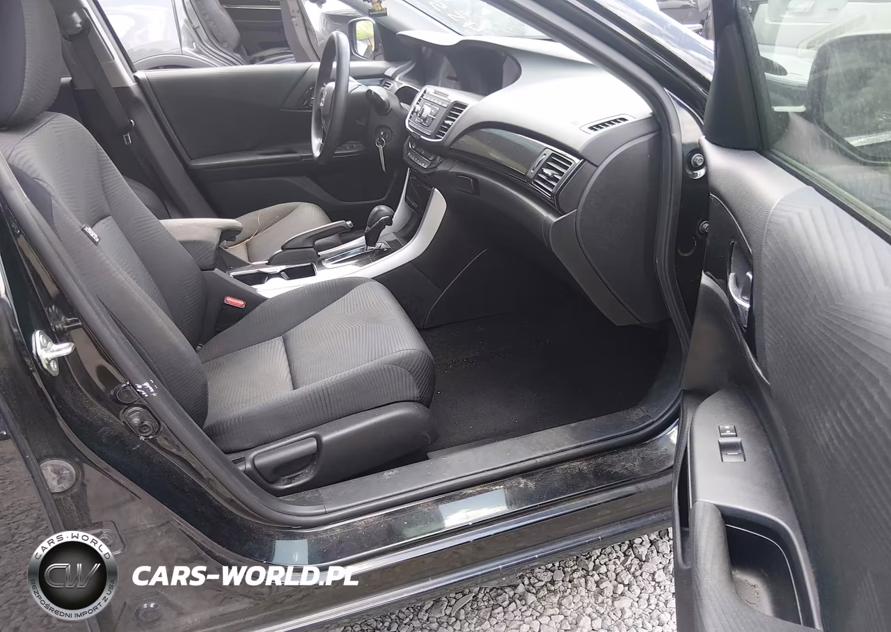 2017 Honda Accord Lx VIN:1HGCR2F38HA165186 - 5