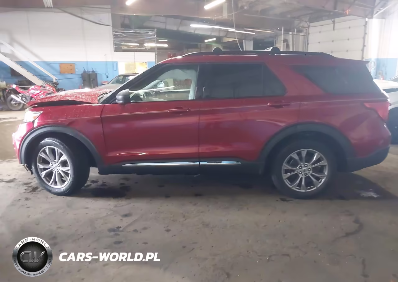 2020 Ford Explorer Xlt VIN:1FMSK8DH4LGB39587 - 14